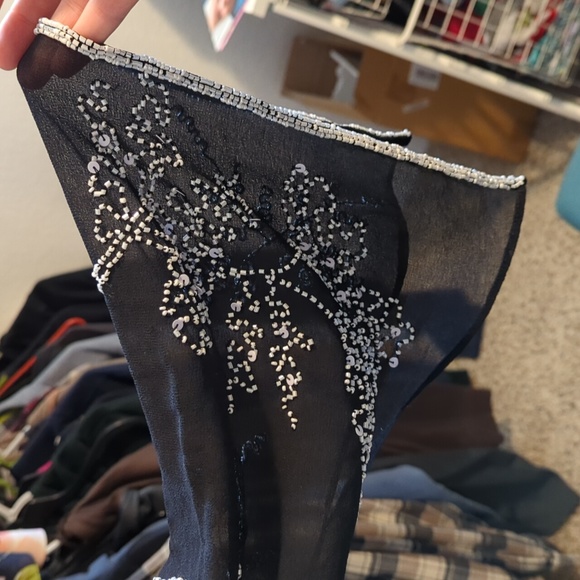 Vintage beaded cardigan - Picture 4 of 6